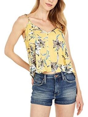 NWT!! Hurley Naturals V-Neck Tank Cornsilk Lily Size XS